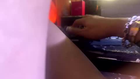 im KIM new girl to spoil online show from 02/20/25, 04:25