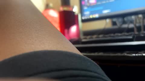 im KIM new girl to spoil online show from 03/02/25, 07:32