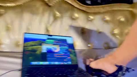 im KIM new girl to spoil online show from 09/19/25, 12:45