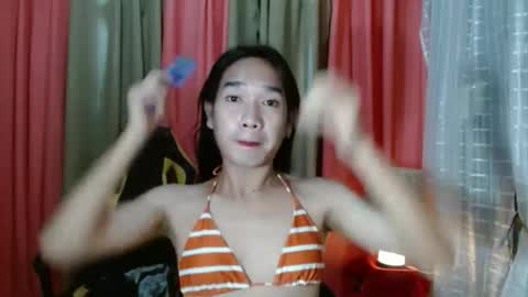 Ashly online show from 10/01/25, 11:22