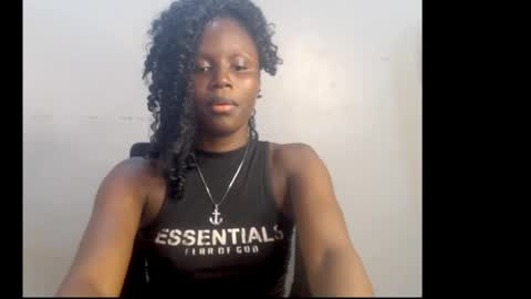 Snapshot of cum_ebony_xsecret chatting on 05/11/26, 02:45 sophie online show from 05/11/26, 02:45
