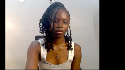 Snapshot of cum_ebony_xsecret chatting on 05/16/26, 06:43 sophie online show from 05/16/26, 06:43