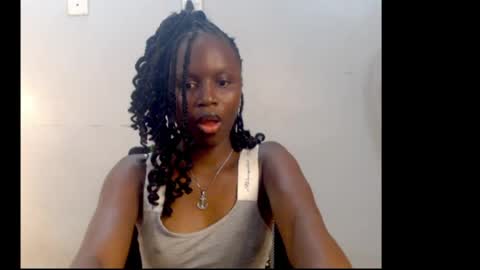 Snapshot of cum_ebony_xsecret chatting on 05/17/26, 06:44 sophie online show from 05/17/26, 06:44