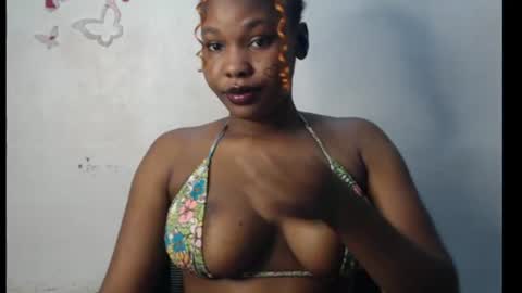 Snapshot of cum_ebony_xxxpetit chatting on 06/29/26, 01:45 Teeha online show from 06/29/26, 01:45