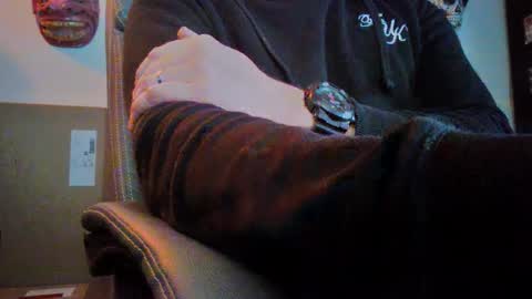 Snapshot of cum_gun_19 chatting on 10/07/25, 07:27 cum gun online show from 10/07/25, 07:27