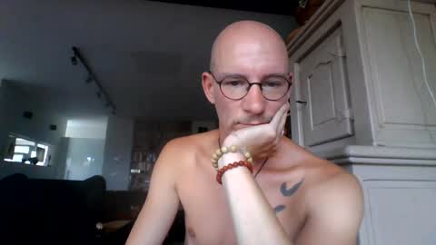 Snapshot of cum_swallow_bi chatting on 07/19/26, 02:10 cum_swallow_bi online show from 07/19/26, 02:10