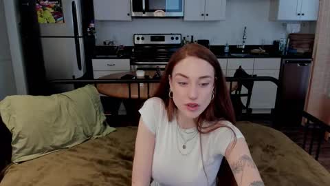 Snapshot of cum_with_quinn chatting on 01/15/26, 07:39 Quinn online show from 01/15/26, 07:39