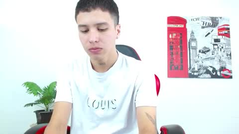 cumandres online show from 11/07/25, 02:17