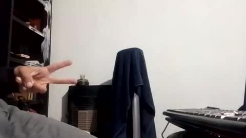 Snapshot of cumbian_chero chatting on 02/03/26, 06:22 cumbian_chero online show from 02/03/26, 06:22