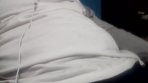 Snapshot of cumbian_chero chatting on 02/08/26, 02:37 cumbian_chero online show from 02/08/26, 02:37