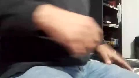 Snapshot of cumbian_chero chatting on 02/22/26, 11:03 cumbian_chero online show from 02/22/26, 11:03