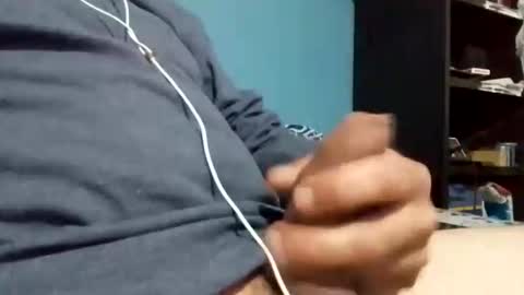 Snapshot of cumbian_chero chatting on 03/13/26, 01:40 cumbian_chero online show from 03/13/26, 01:40