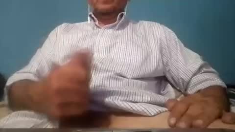 Snapshot of cumbian_chero chatting on 05/15/26, 05:09 cumbian_chero online show from 05/15/26, 05:09