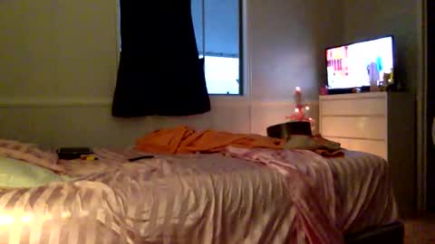 Snapshot of cumdumpslutgirl chatting on 12/25/24, 12:37 CumDumpSlut online show from 12/25/24, 12:37