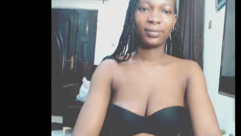 cumebony_petit online show from 04/11/26, 03:33