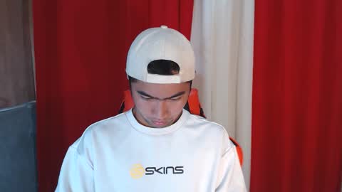 Snapshot of cumhavefun25 chatting on 03/13/26, 08:59 ask me online show from 03/13/26, 08:59