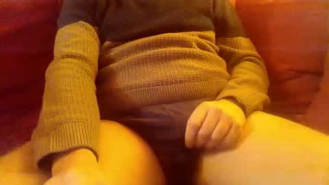 Snapshot of cumincumon3 chatting on 11/24/25, 04:07 cumincumon3 online show from 11/24/25, 04:07