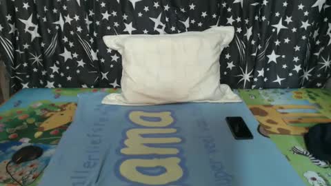 Snapshot of cumloader_ian4u chatting on 02/18/25, 05:09 IAN online show from 02/18/25, 05:09