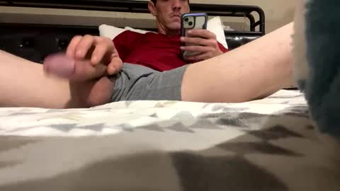 Snapshot of cumm4mee828 chatting on 11/29/25, 04:26 cumm4mee828 online show from 11/29/25, 04:26