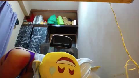 Snapshot of cummachinets chatting on 10/29/25, 05:42 cummachinets online show from 10/29/25, 05:42