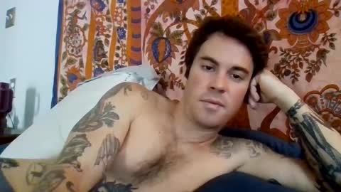 Charlie Mitchell   online show from 10/08/25, 03:42