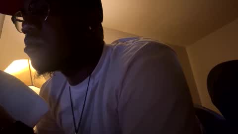 Snapshot of cumminallday4 chatting on 04/26/26, 08:01 cumminallday4 online show from 04/26/26, 08:01