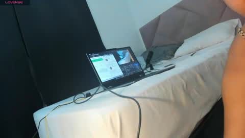 Snapshot of cummingurl chatting on 04/02/26, 06:22 Paulina online show from 04/02/26, 06:22