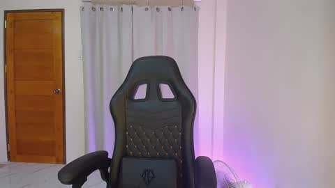 cummingyu online show from 01/15/25, 11:53