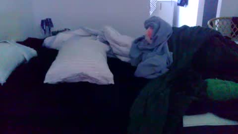 Snapshot of cumnridewa chatting on 09/09/25, 11:04 cumtowa online show from 09/09/25, 11:04