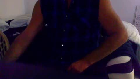 Snapshot of cumnridewa chatting on 09/15/25, 06:19 cumtowa online show from 09/15/25, 06:19