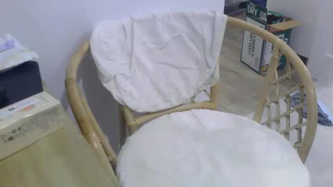 Snapshot of cumnridewa chatting on 09/25/25, 06:11 cumtowa online show from 09/25/25, 06:11