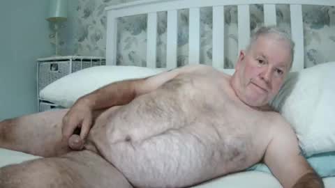 Snapshot of cumovermexxxxx chatting on 11/08/25, 05:45 cumovermexxxxx online show from 11/08/25, 05:45