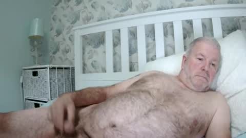 Snapshot of cumovermexxxxx chatting on 11/13/25, 05:01 cumovermexxxxx online show from 11/13/25, 05:01