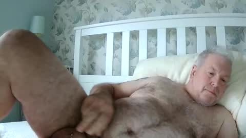 Snapshot of cumovermexxxxx chatting on 11/16/25, 09:37 cumovermexxxxx online show from 11/16/25, 09:37