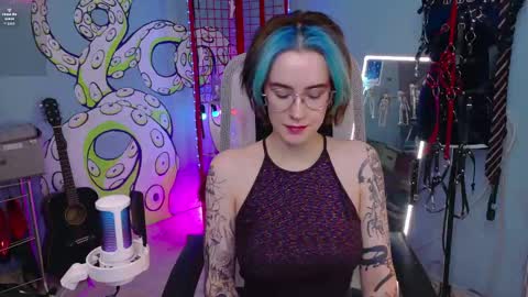 CUMpotikEve online show from 04/19/26, 05:18