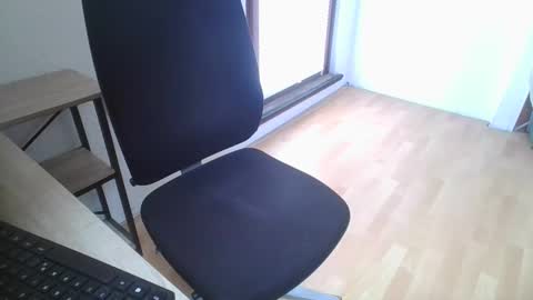 Snapshot of cumrocco009 chatting on 05/04/26, 10:11 cumrocco online show from 05/04/26, 10:11