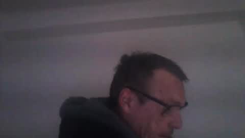 Snapshot of cumseeme002 chatting on 01/17/26, 01:16 Alan online show from 01/17/26, 01:16