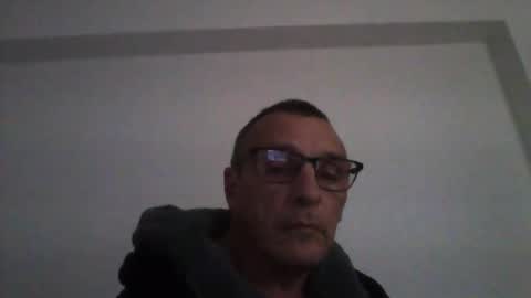 Snapshot of cumseeme002 chatting on 02/05/26, 03:38 Alan online show from 02/05/26, 03:38