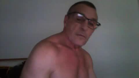 Snapshot of cumseeme002 chatting on 02/06/26, 06:11 Alan online show from 02/06/26, 06:11