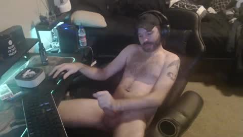 Snapshot of cumslinger2003 chatting on 12/07/24, 05:42 cumslinger2003 online show from 12/07/24, 05:42