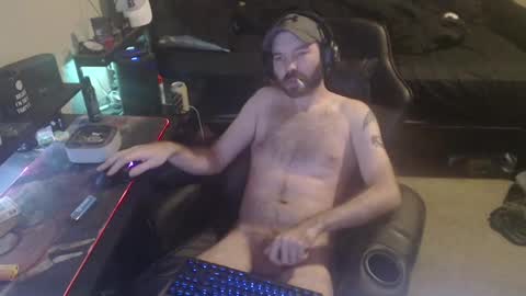 Snapshot of cumslinger2003 chatting on 02/03/25, 08:24 cumslinger2003 online show from 02/03/25, 08:24