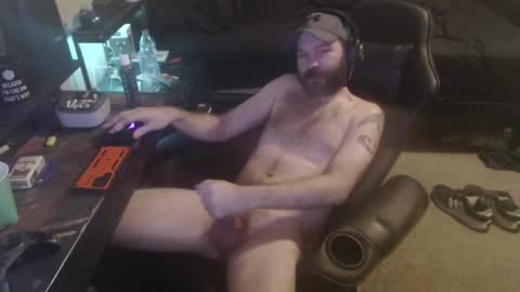 Snapshot of cumslinger2003 chatting on 03/12/25, 05:35 cumslinger2003 online show from 03/12/25, 05:35