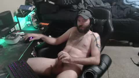 Snapshot of cumslinger2003 chatting on 10/21/25, 09:26 cumslinger2003 online show from 10/21/25, 09:26