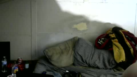 Snapshot of cumwith_me80 chatting on 06/13/26, 01:58 cumwith_me80 online show from 06/13/26, 01:58