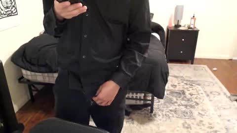 Snapshot of cumworldxxi chatting on 12/15/25, 03:33 charlie online show from 12/15/25, 03:33