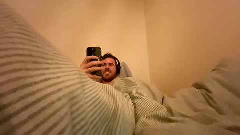 Snapshot of cumxdaddy chatting on 01/31/25, 05:30 cumxdaddy online show from 01/31/25, 05:30