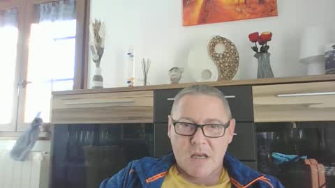 Snapshot of cuni6969 chatting on 12/21/25, 11:39 cuni6969 online show from 12/21/25, 11:39