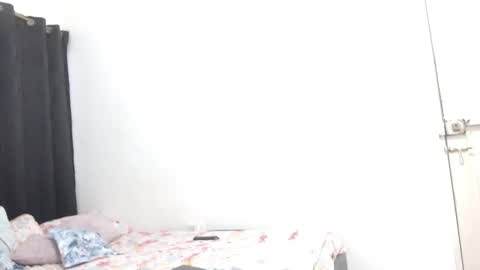 Snapshot of cuplex_hotlatina94 chatting on 12/18/25, 11:16 dominic and julieta... independent models online show from 12/18/25, 11:16