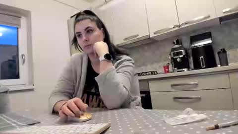 maria  alex online show from 03/28/26, 04:12