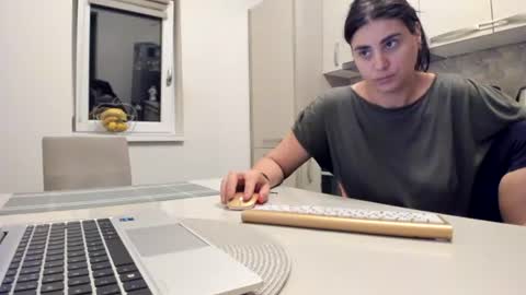 maria  alex online show from 07/15/26, 09:09